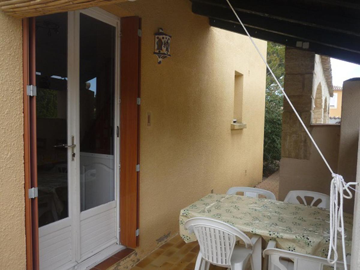 Gites Le Pressoir Vias Buitenkant foto